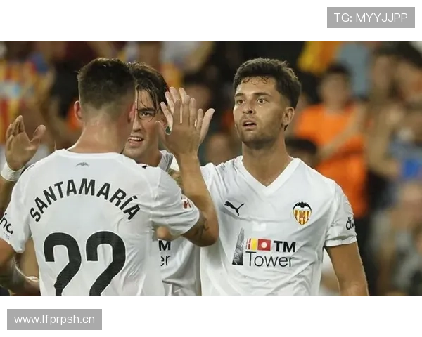 瓦伦西亚重建计划长期受阻，对球队赛场表现与阵容稳定性造成阶段性影响。